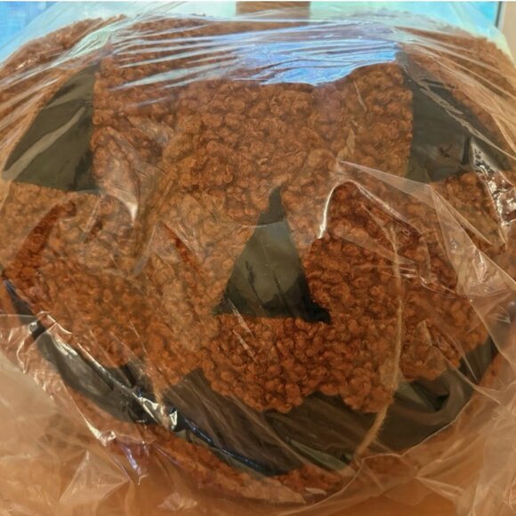 Pottery Barn Light Up Jack O Lantern Orange Pumpkin Pillow NWT - Picture 2 of 6